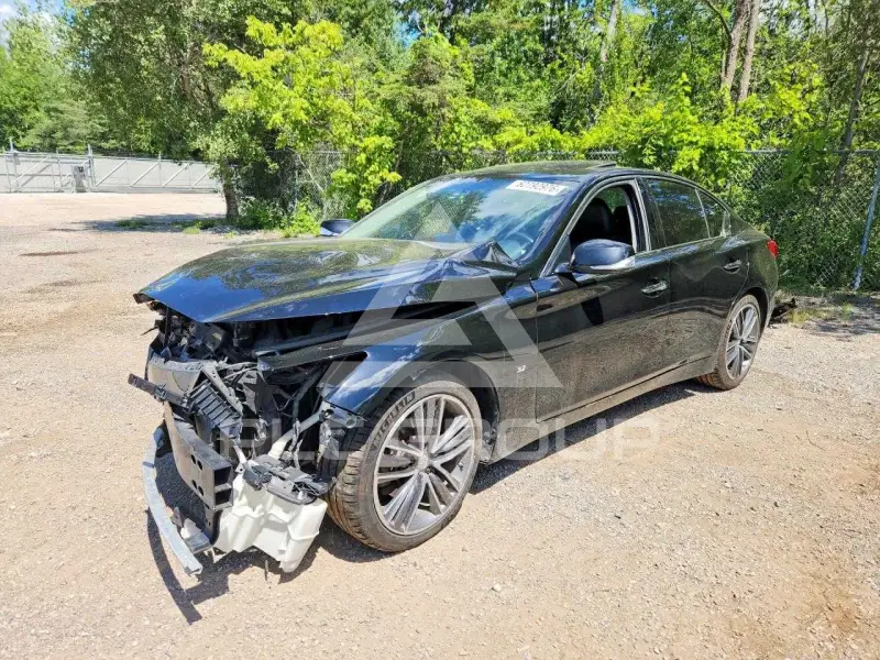 2015 Infinity Q50 photo
