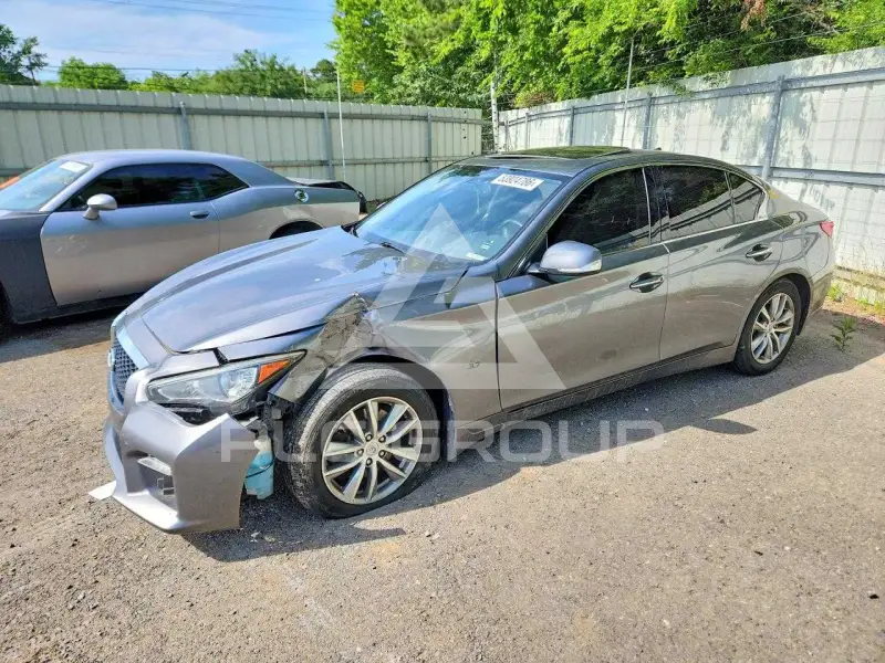 2015 Infinity Q50 фото