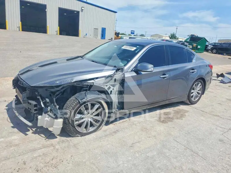 2015 Infinity Q50 фото