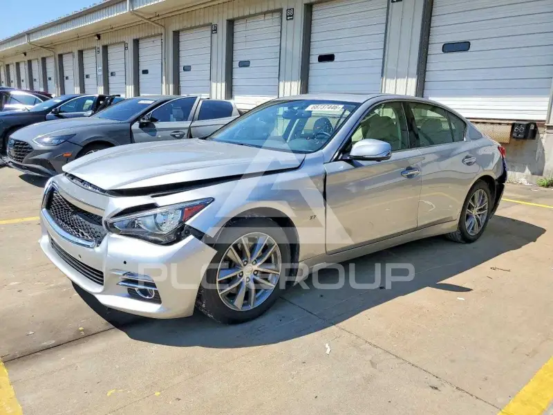 2015 Infinity Q50 photo