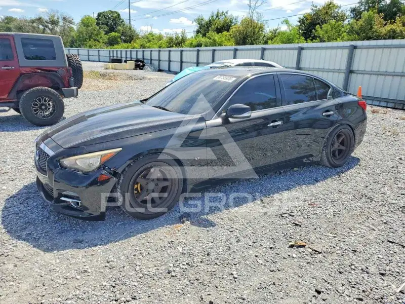 2015 Infinity Q50 фото