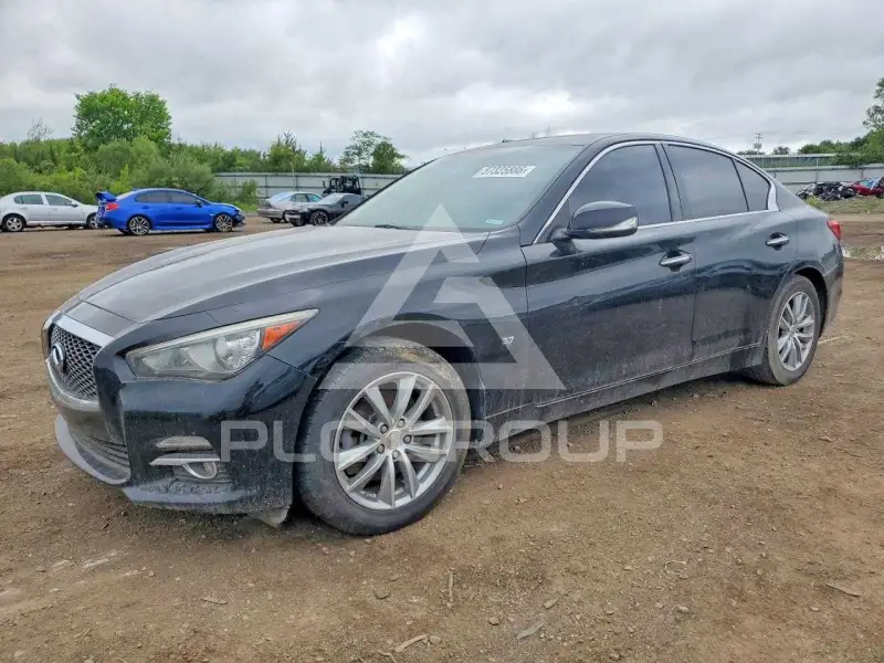 2015 Infinity Q50 фото