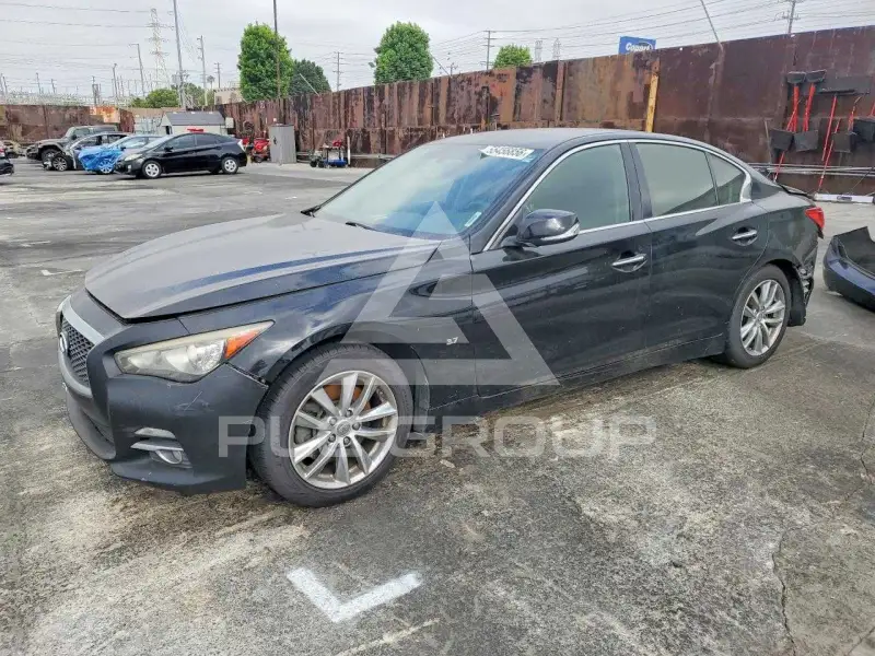 2015 Infinity Q50 photo