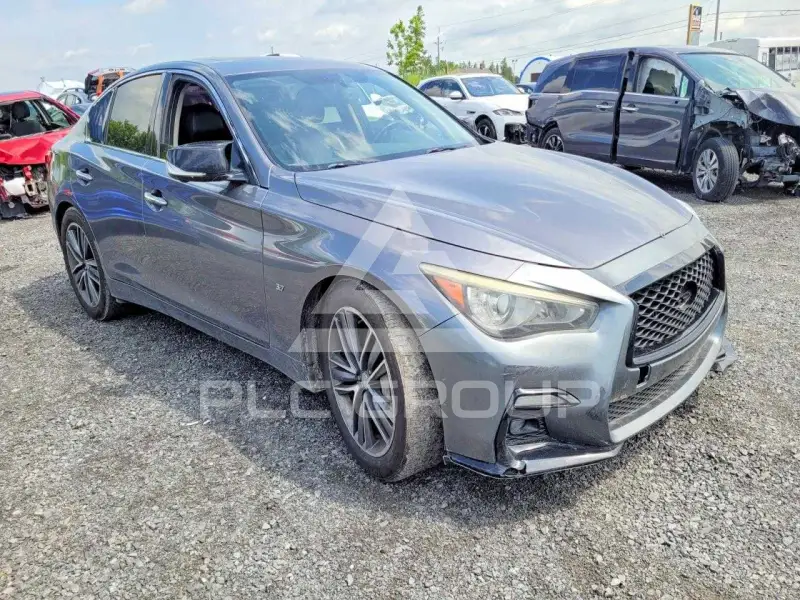 2015 Infinity Q50 фото