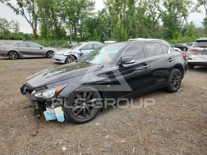 2015 Infinity Q50 photo