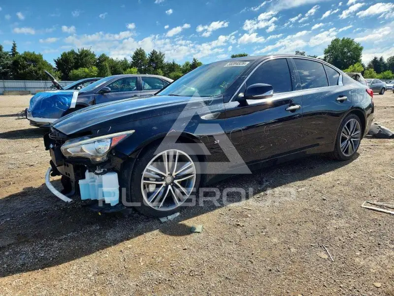 2015 Infinity Q50 фото