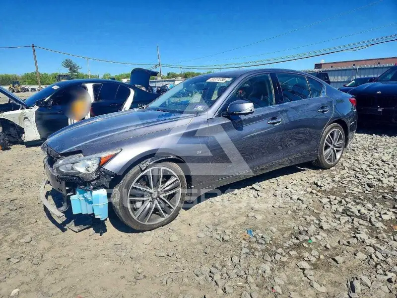 2015 Infinity Q50 фото