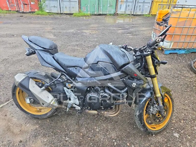 2015 Suzuki GSX-R750 фото