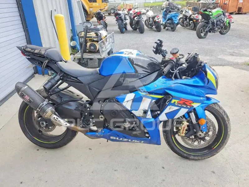 2015 Suzuki GSX фото
