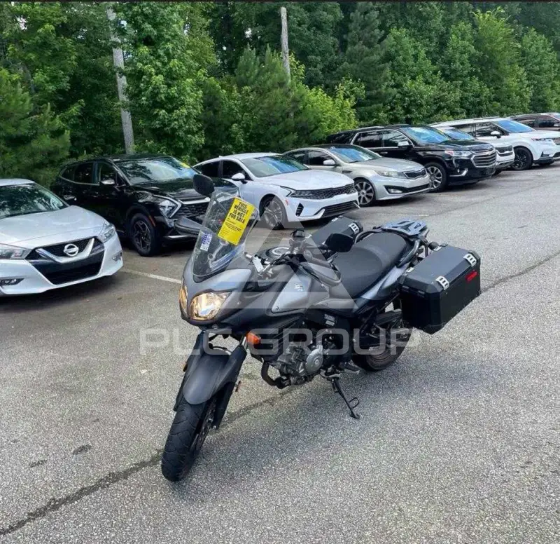 2015 Suzuki  фото