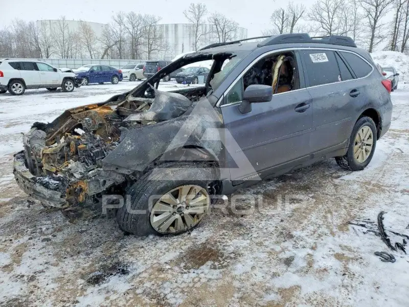 2015 Subaru Outback photo