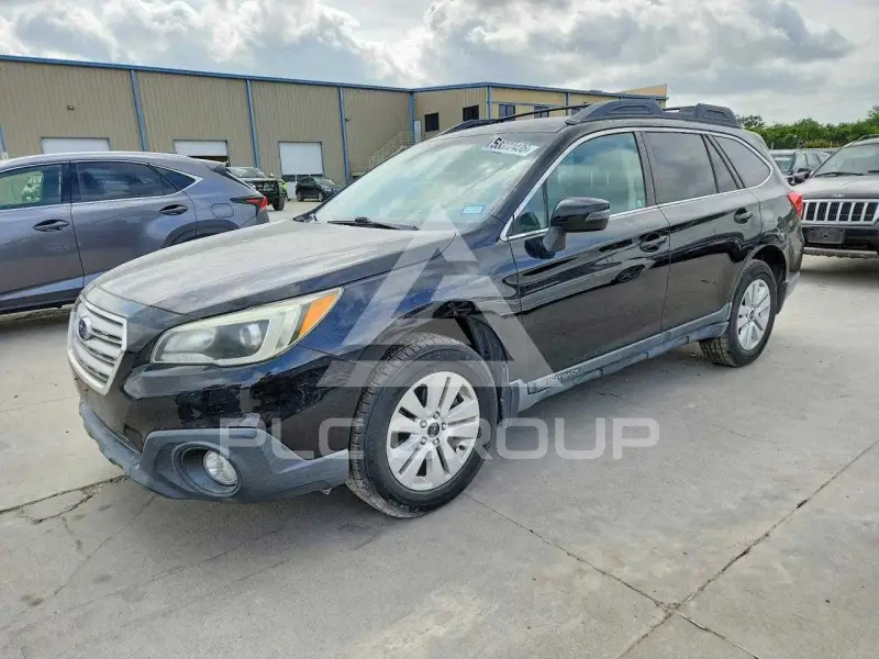 2015 Subaru Outback photo