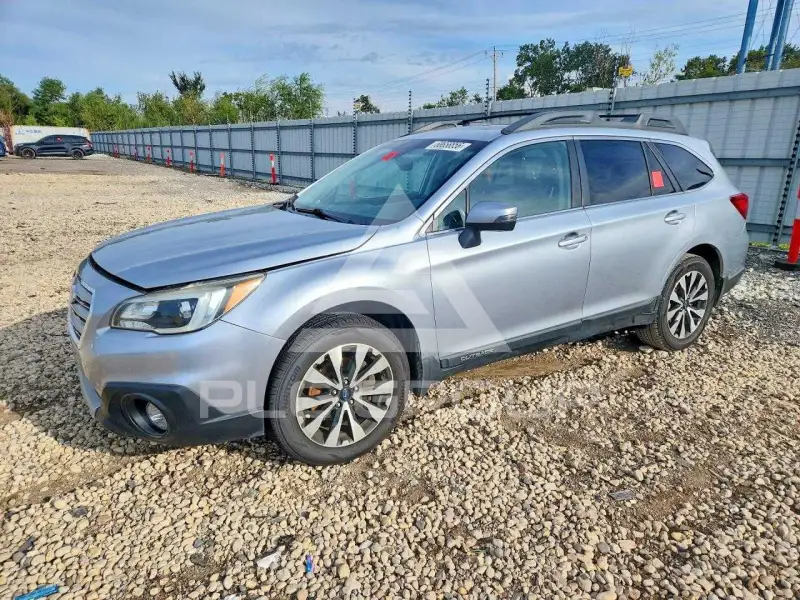 2015 Subaru Outback photo