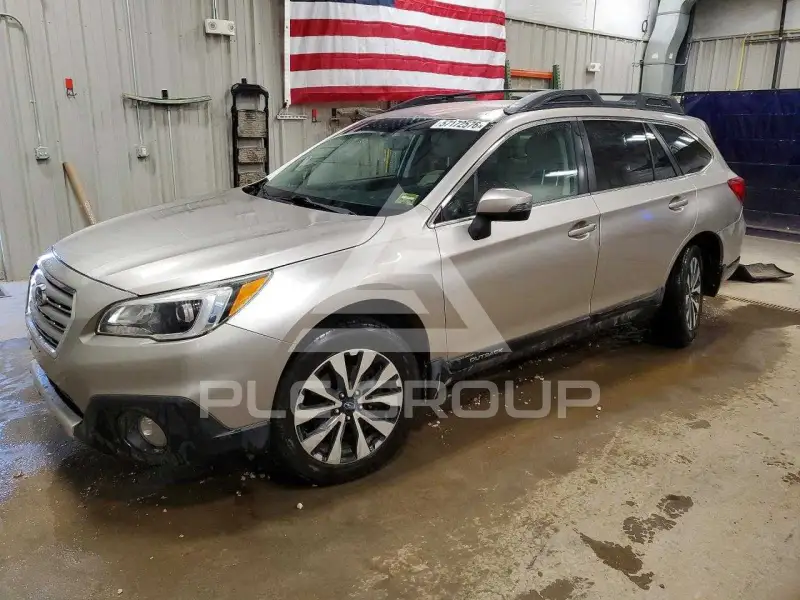 2015 Subaru Outback photo