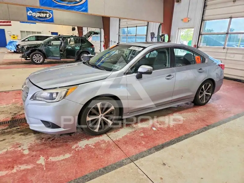 2015 Subaru Legacy фото