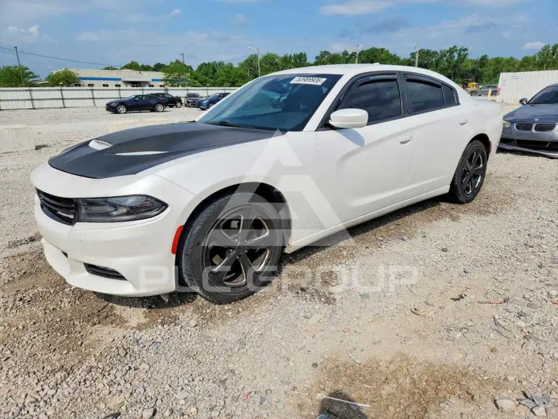 2015 Dodge CHARGER photo
