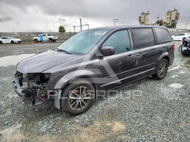 2015 Dodge CARAVAN фото
