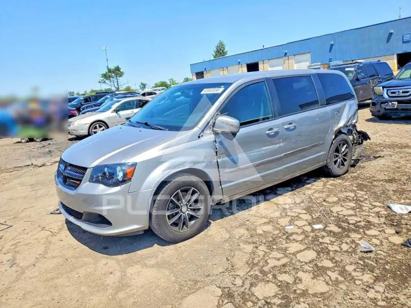 2015 Dodge CARAVAN фото