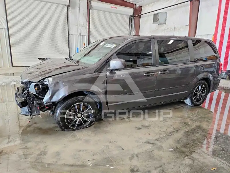 2015 Dodge CARAVAN фото