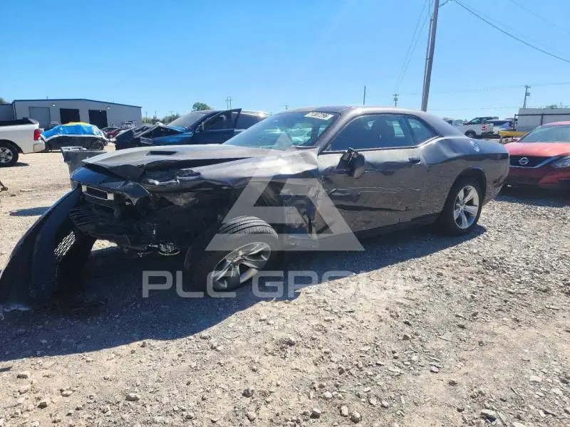 2015 Dodge CHALLENGER photo