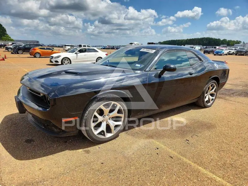 2015 Dodge CHALLENGER photo