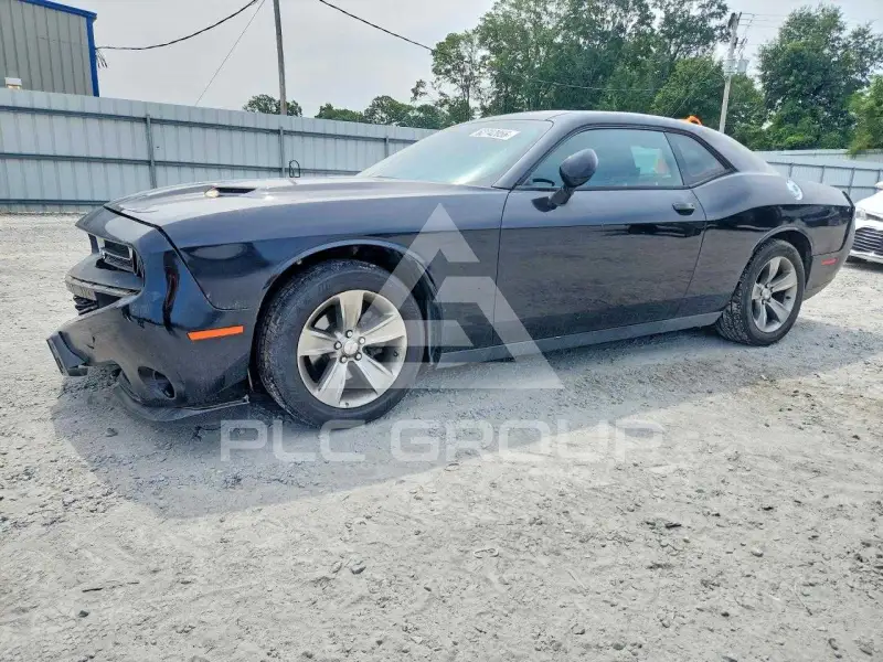 2015 Dodge CHALLENGER photo