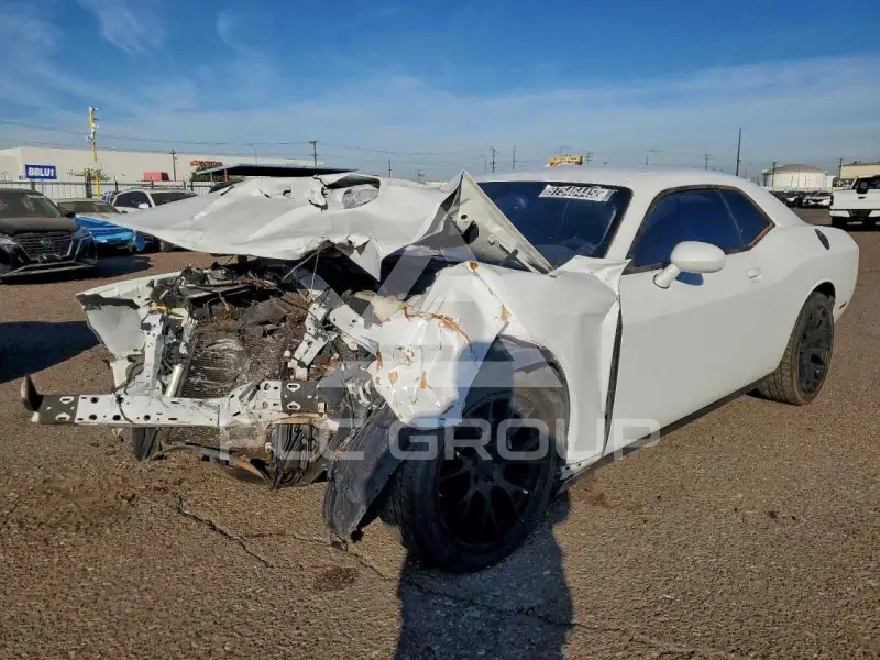 2015 Dodge CHALLENGER фото