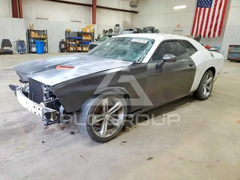 2015 Dodge CHALLENGER фото