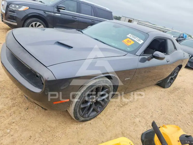 2015 Dodge CHALLENGER photo