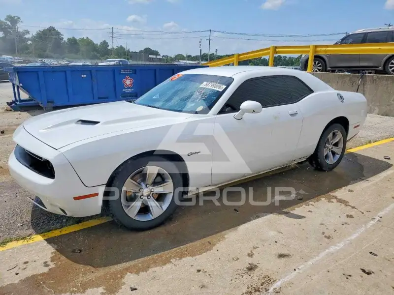 2015 Dodge CHALLENGER photo