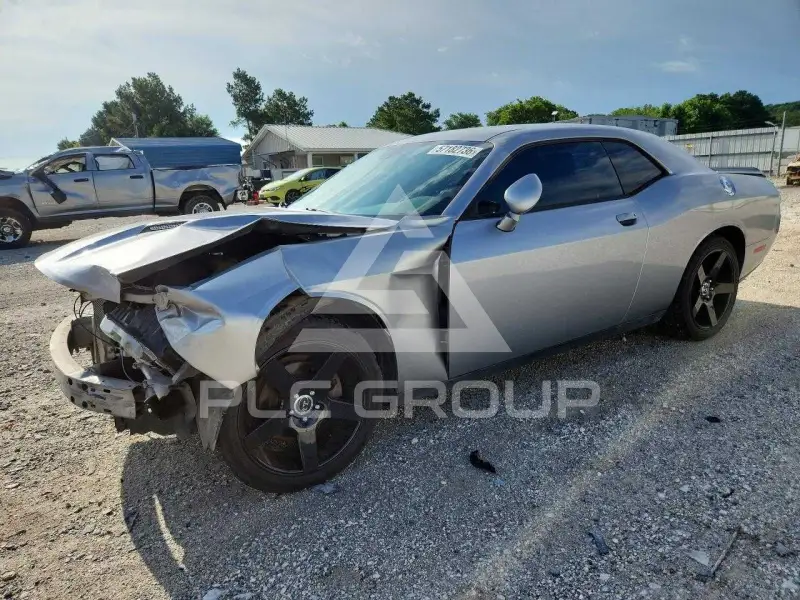 2015 Dodge CHALLENGER фото