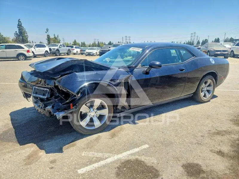 2015 Dodge CHALLENGER photo