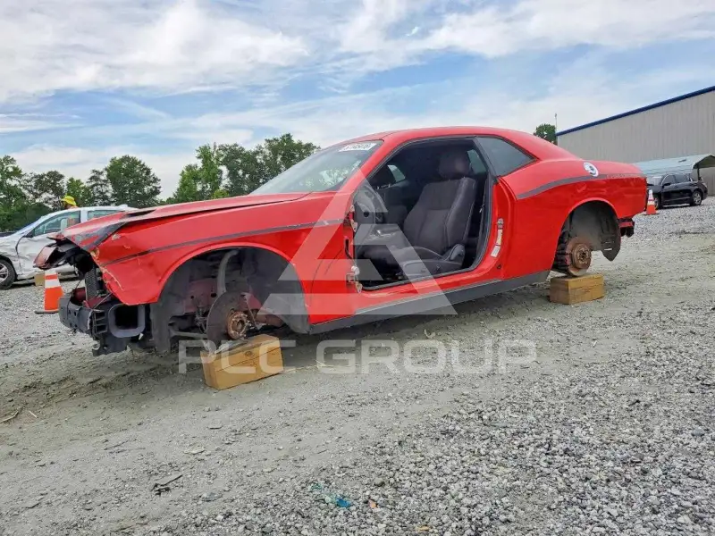 2015 Dodge CHALLENGER photo