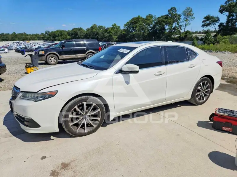 2015 Acura TLX photo