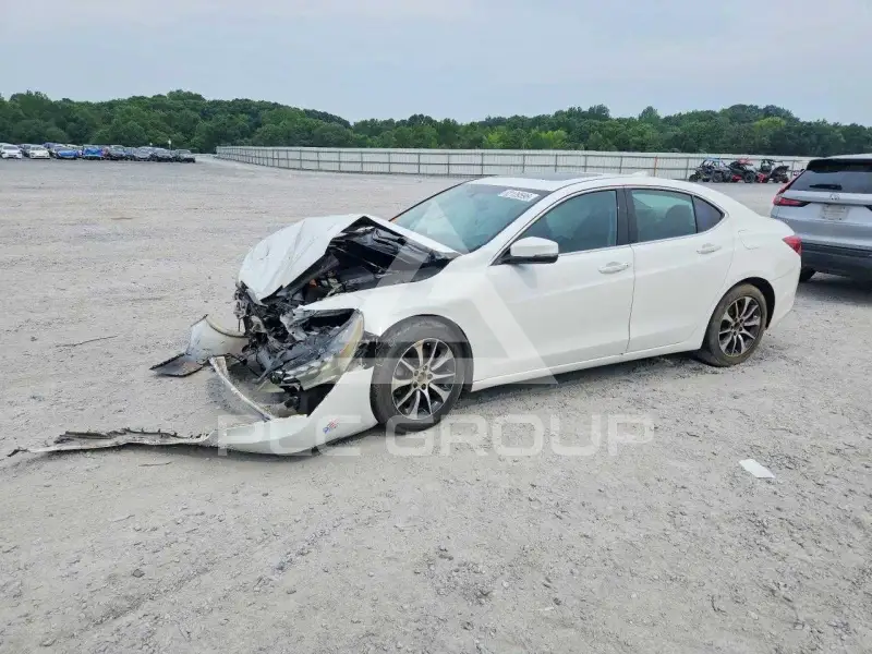2015 Acura TLX photo