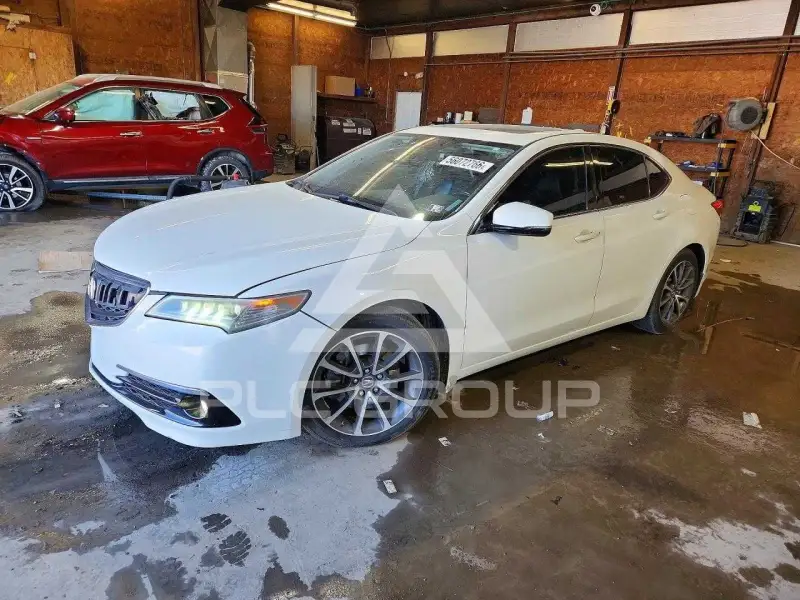 2015 Acura TLX photo