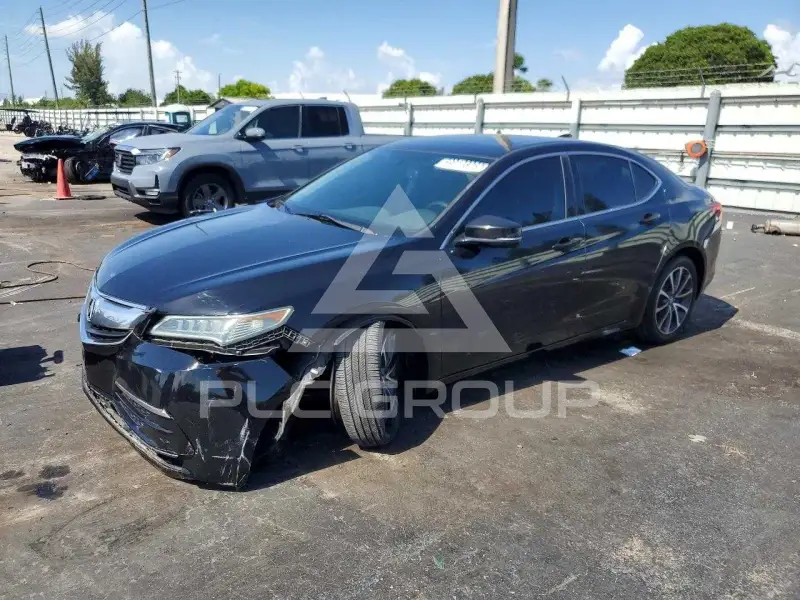 2015 Acura TLX photo