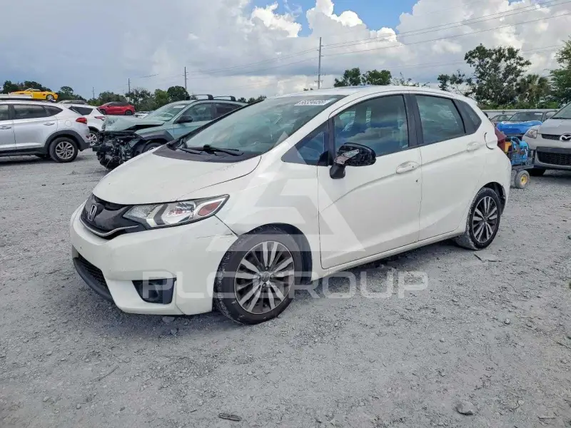 2015 Honda FIT photo