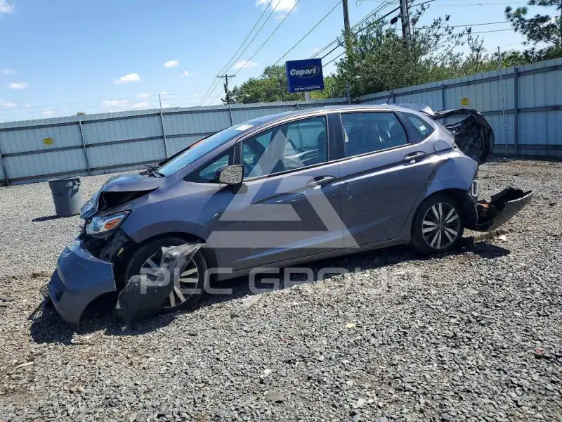 2015 Honda FIT photo