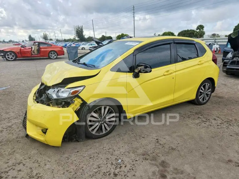 2015 Honda FIT photo