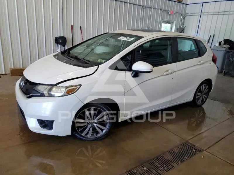2015 Honda FIT photo