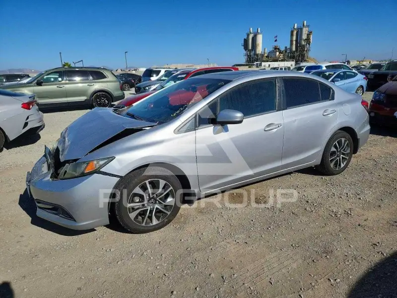 2015 Honda CIVIC фото