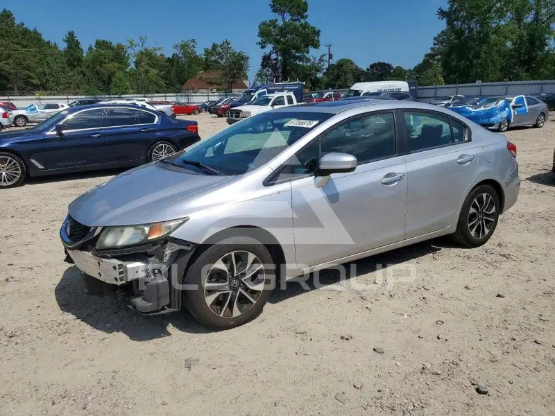 2015 Honda CIVIC фото