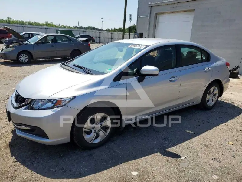 2015 Honda CIVIC фото