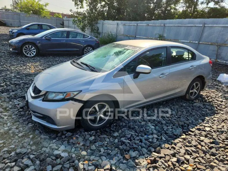 2015 Honda CIVIC фото