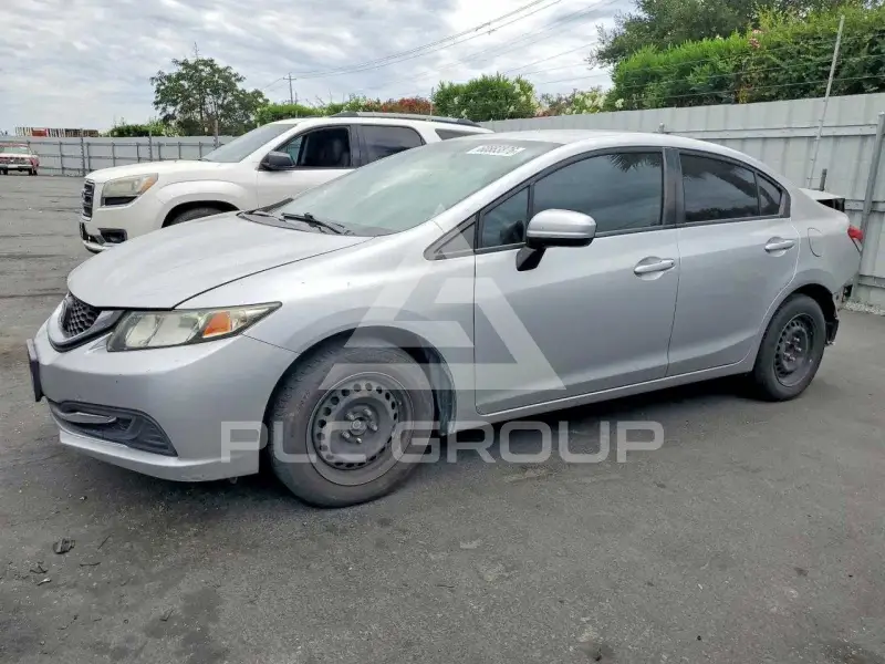 2015 Honda CIVIC фото