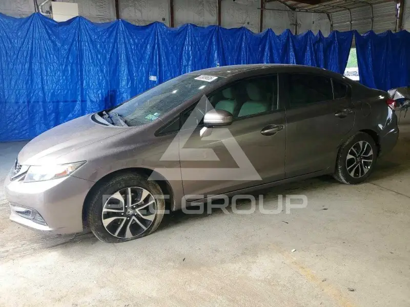 2015 Honda CIVIC фото