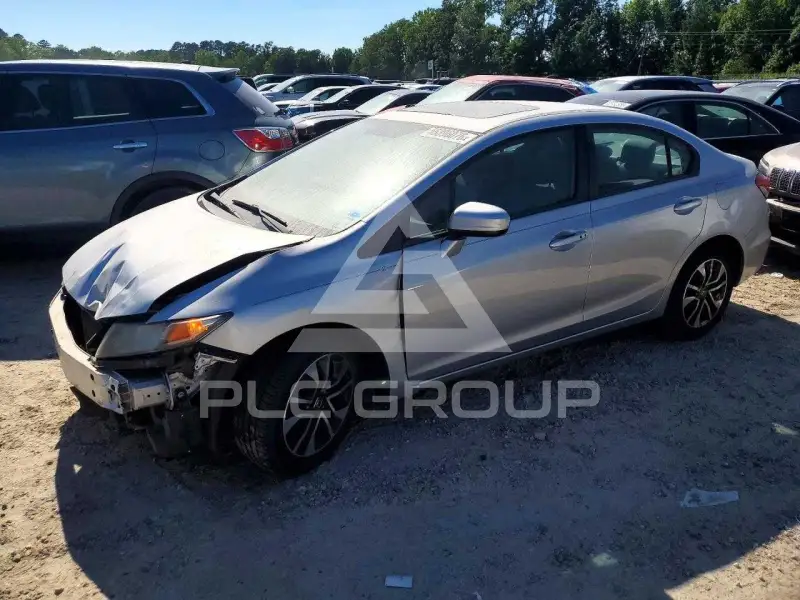 2015 Honda CIVIC photo