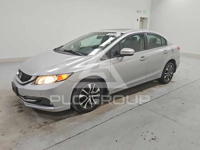 2015 Honda CIVIC фото