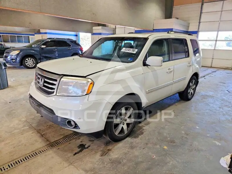 2015 Honda PILOT photo